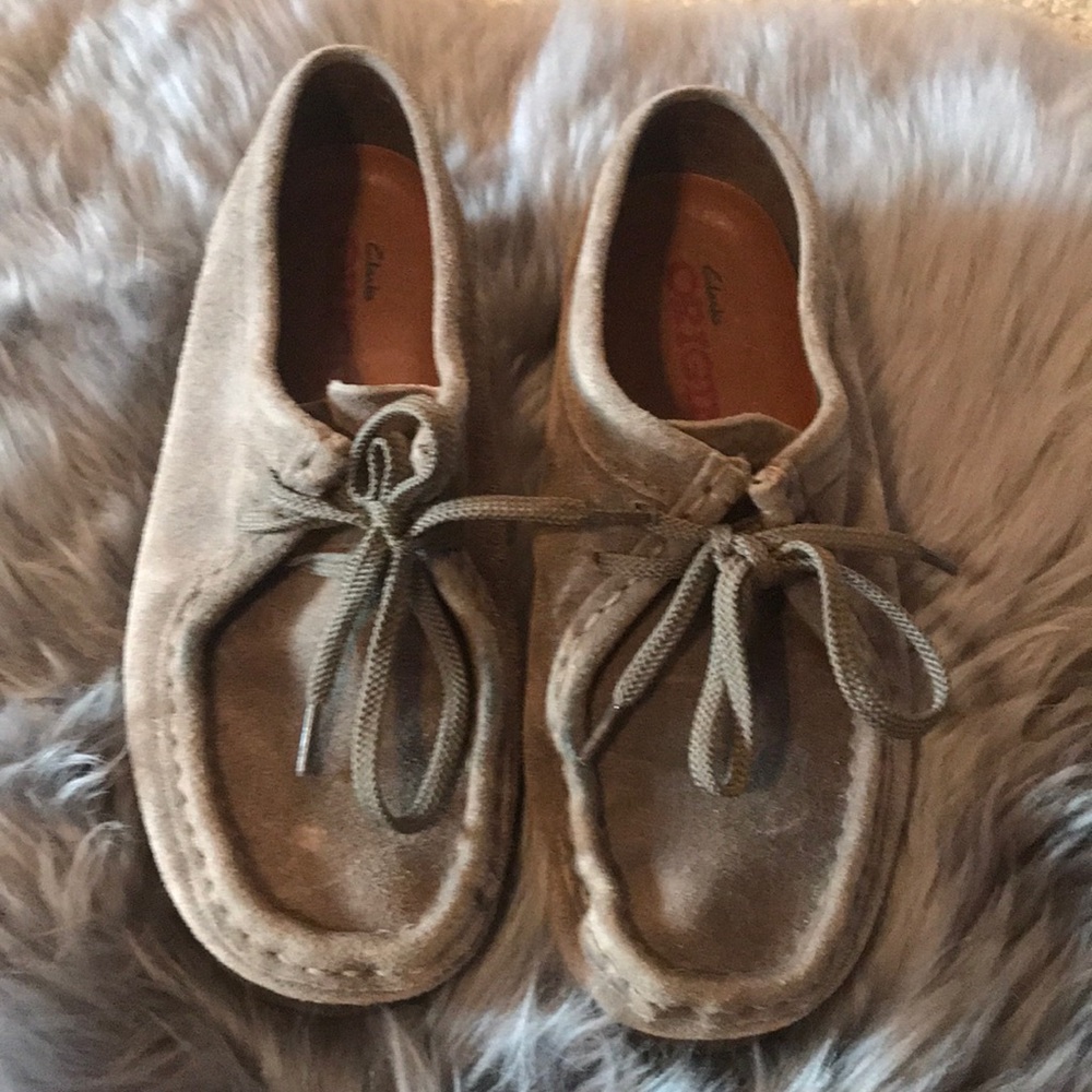 Clarks Wallabees